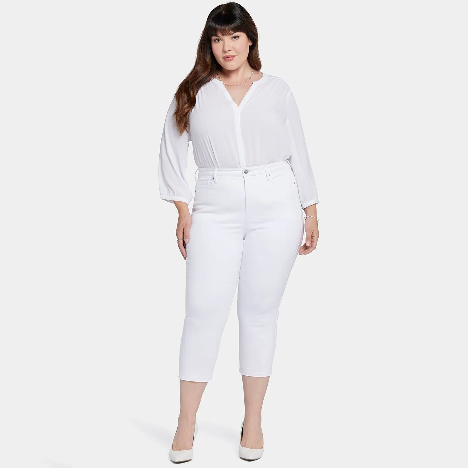 Chloe Capri Jeans In Plus Size - Optic White