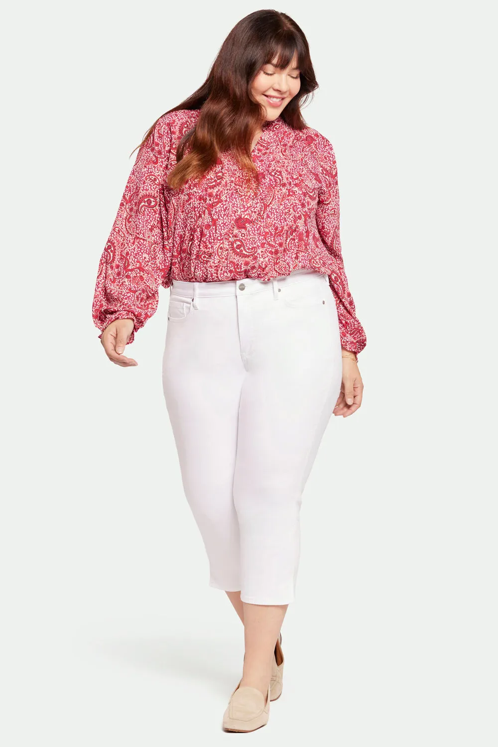 Chloe Capri Jeans In Plus Size - Optic White