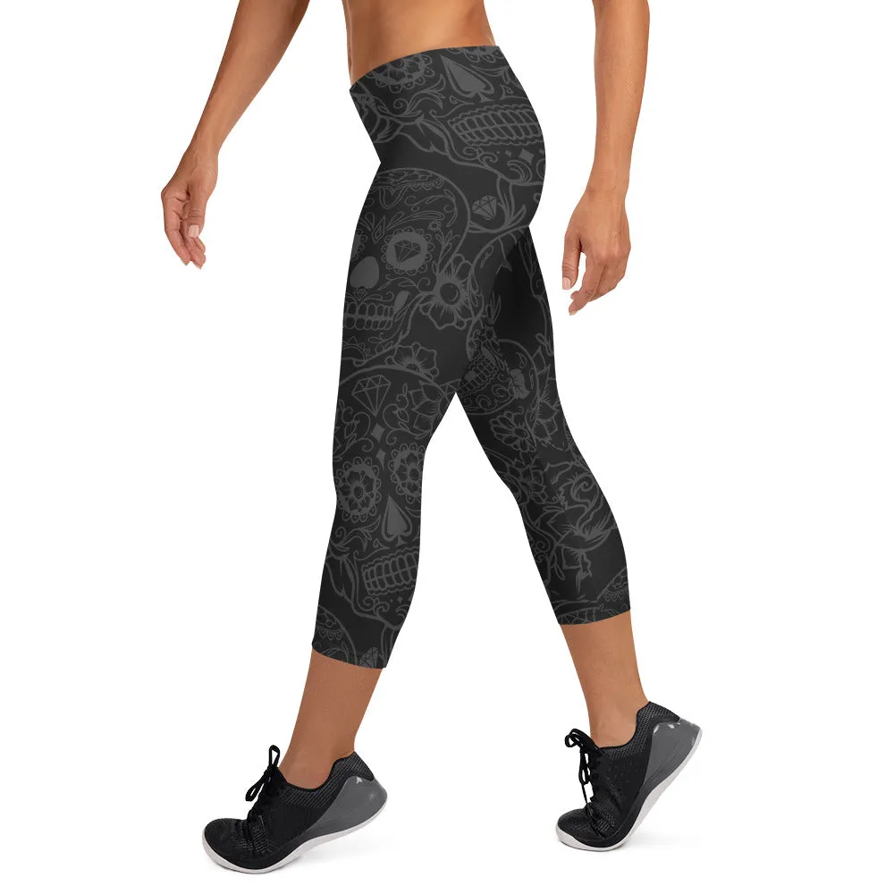 Dark Skull Outline Capri Leggings