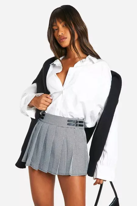 Houndstooth Chic Buckle Mini Skirt