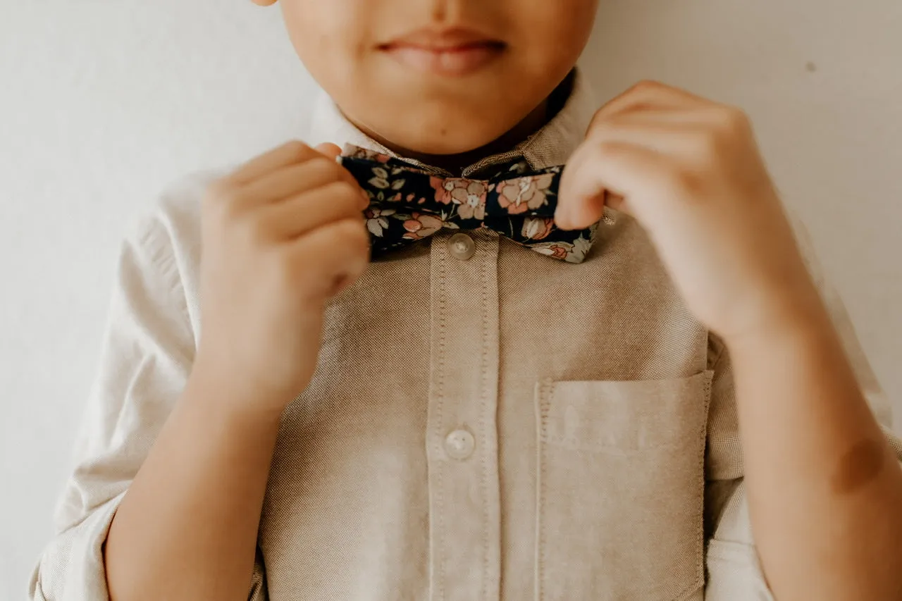 Jasper Cotton Floral Bow Tie