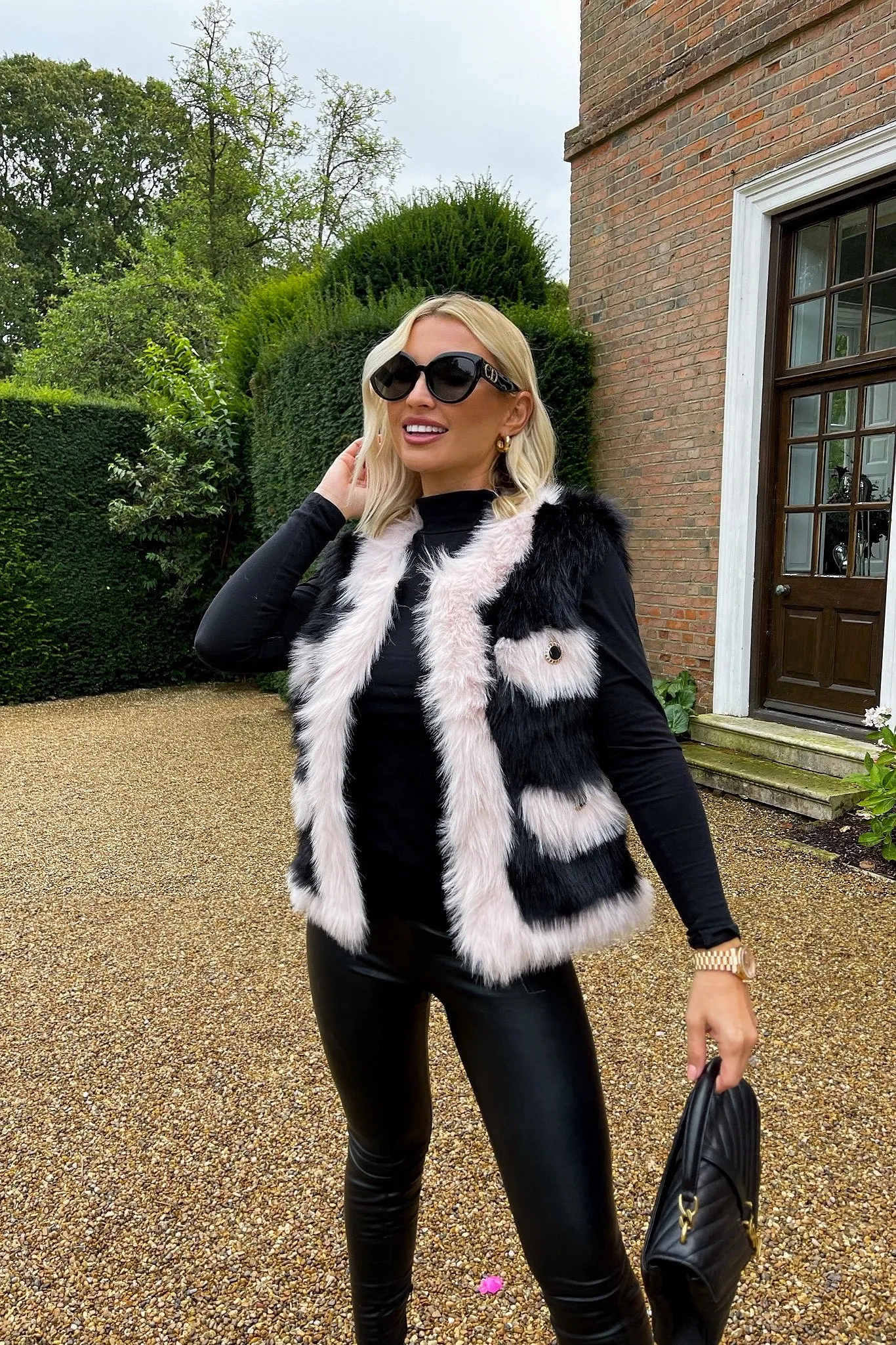 MYNELLY PREMIUM BLACK AND PINK FAUX FUR GILLET