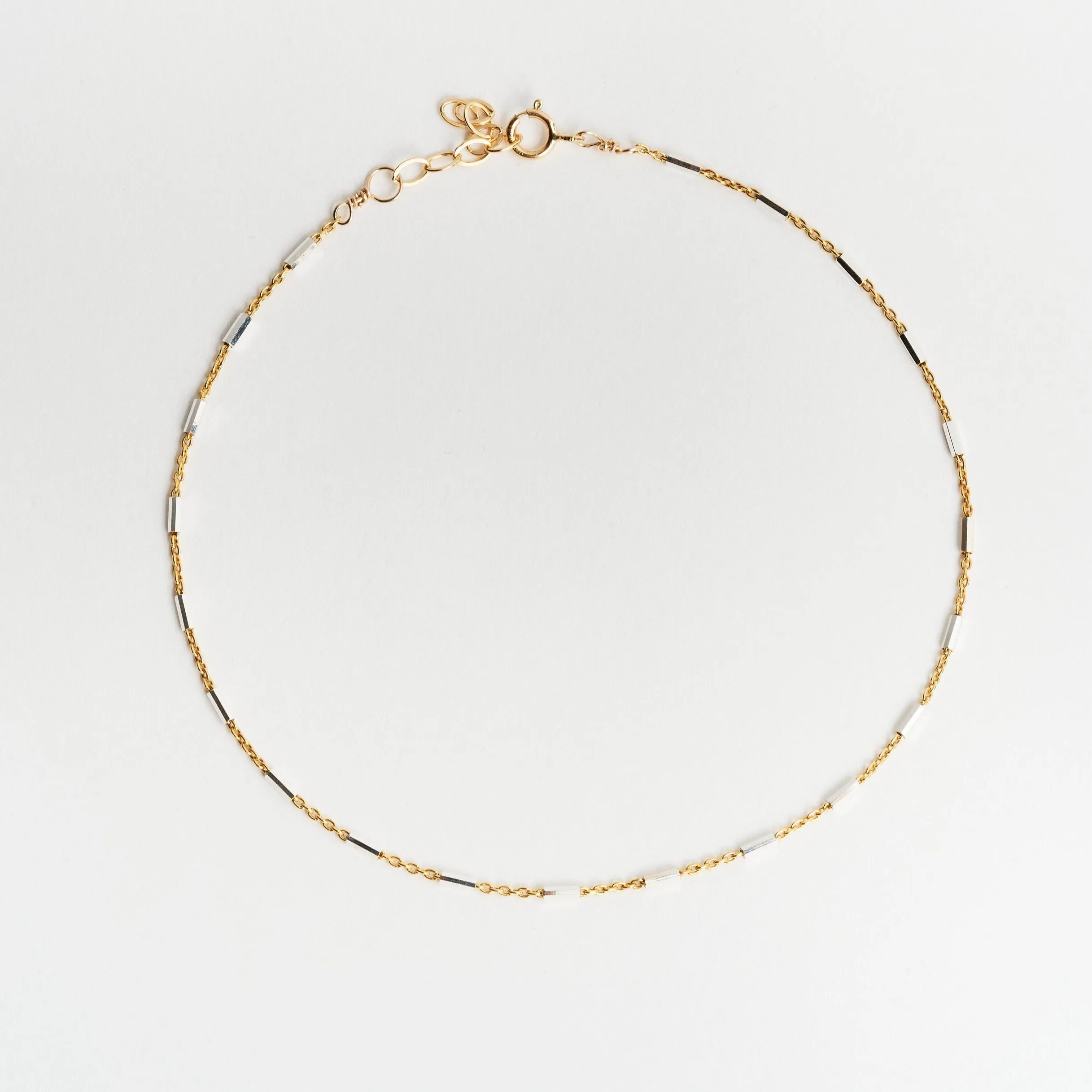 Noe Gold Bar Chain Bracelet