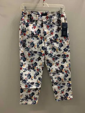 NWT Size 4 CHARTER CLUB BOTTOMS WHT/RED/BLK/BLU Floral CAPRI