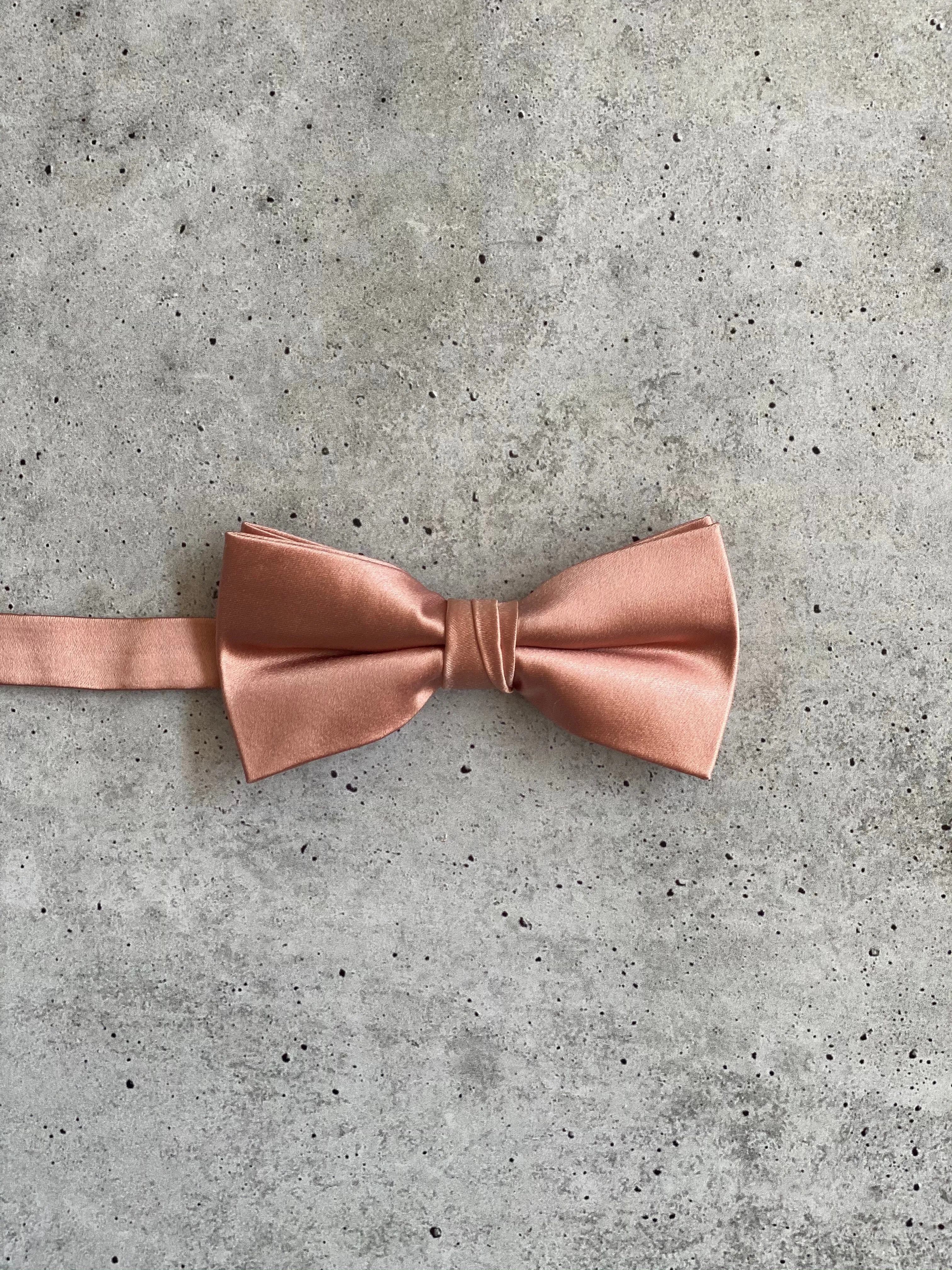 Rose Quartz Silk Pre Tied Bow Tie