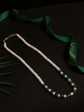 Tarion Pearl Necklace