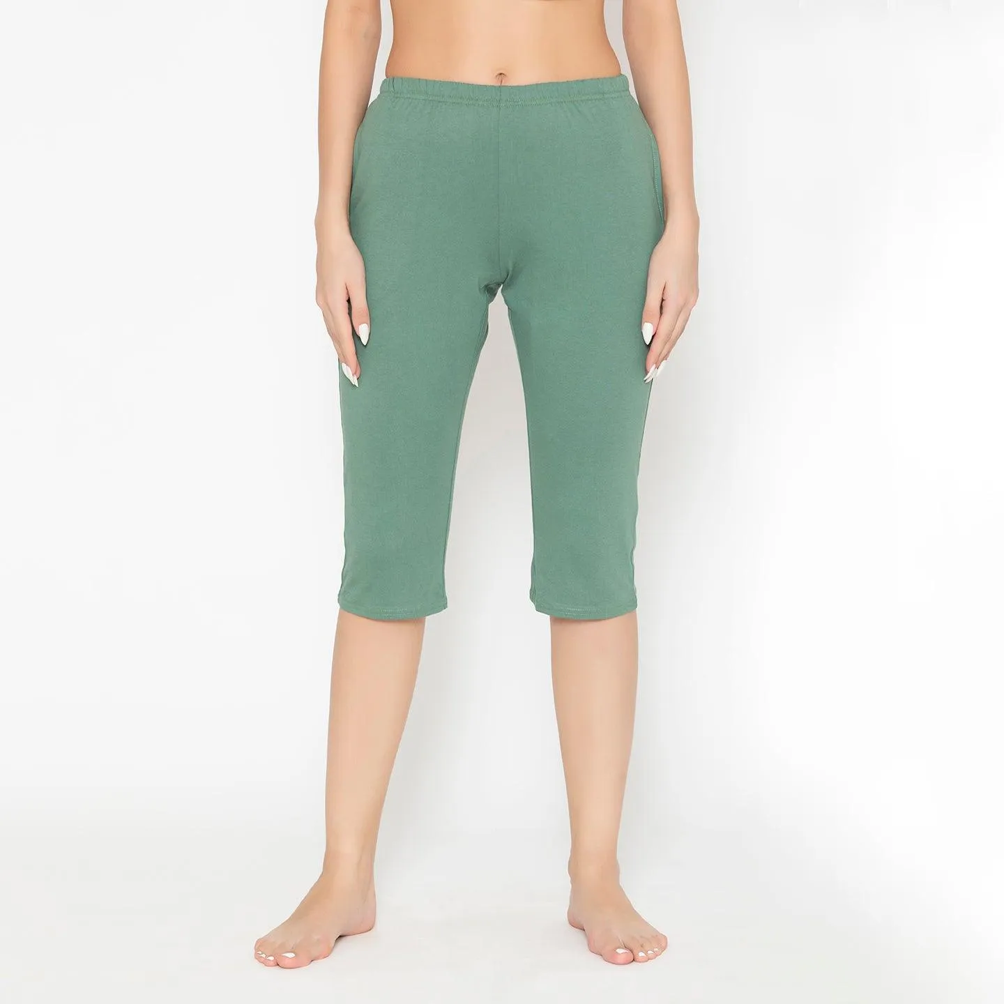 Women's Plain Knitted Capri - Green