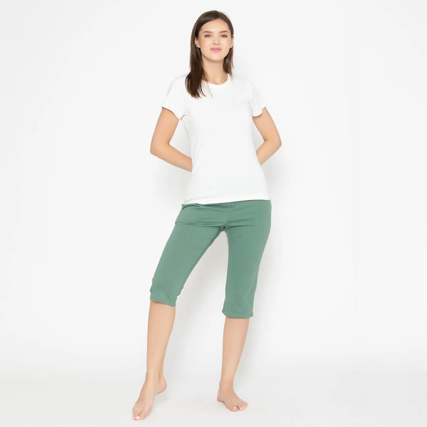 Women's Plain Knitted Capri - Green